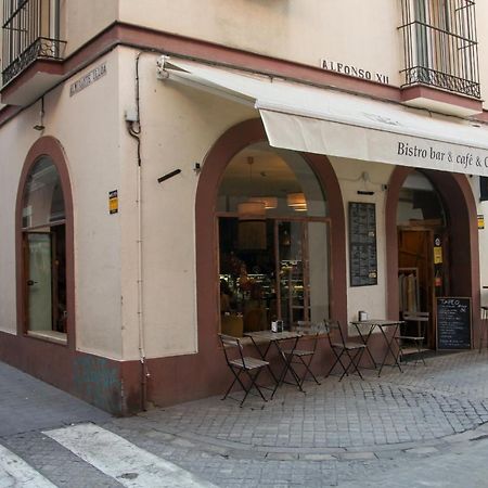 Pikis Apartment Center 1 Σεβίλλη Εξωτερικό φωτογραφία